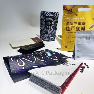 Acquisto di prodotti alimentari Noccioline Caffè Fagioli di qualità alimentare con customizabile Kraft Paper Bag With Window Stand Up Pocket Black Doypack Zip Lock